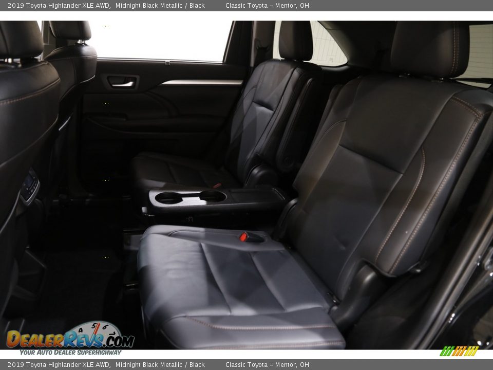 2019 Toyota Highlander XLE AWD Midnight Black Metallic / Black Photo #17