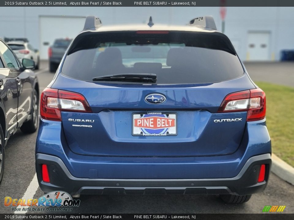 2019 Subaru Outback 2.5i Limited Abyss Blue Pearl / Slate Black Photo #4