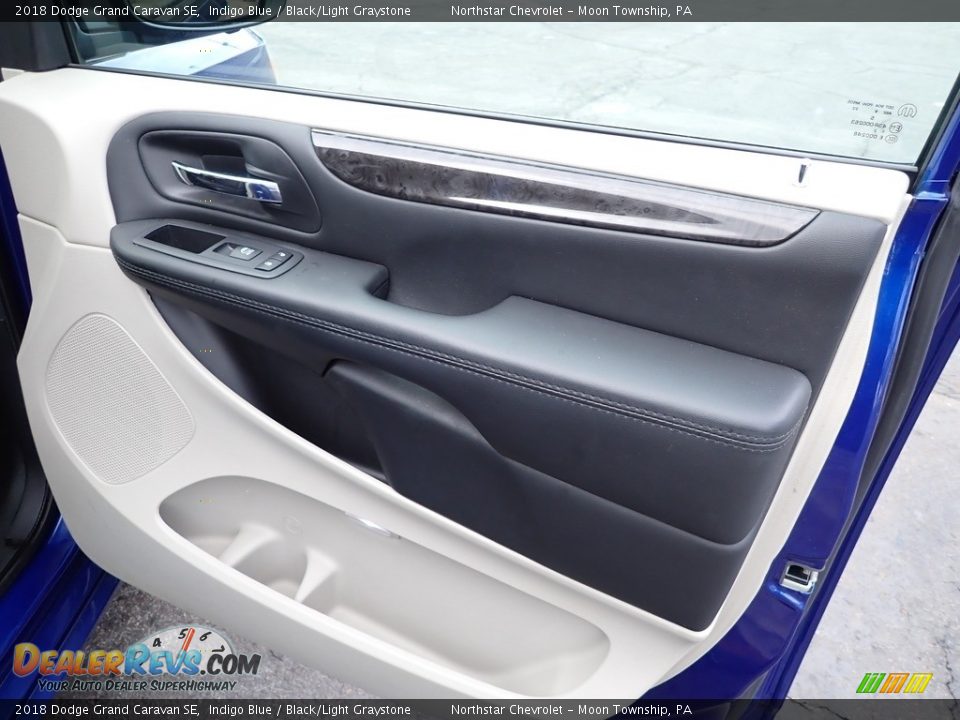 2018 Dodge Grand Caravan SE Indigo Blue / Black/Light Graystone Photo #17