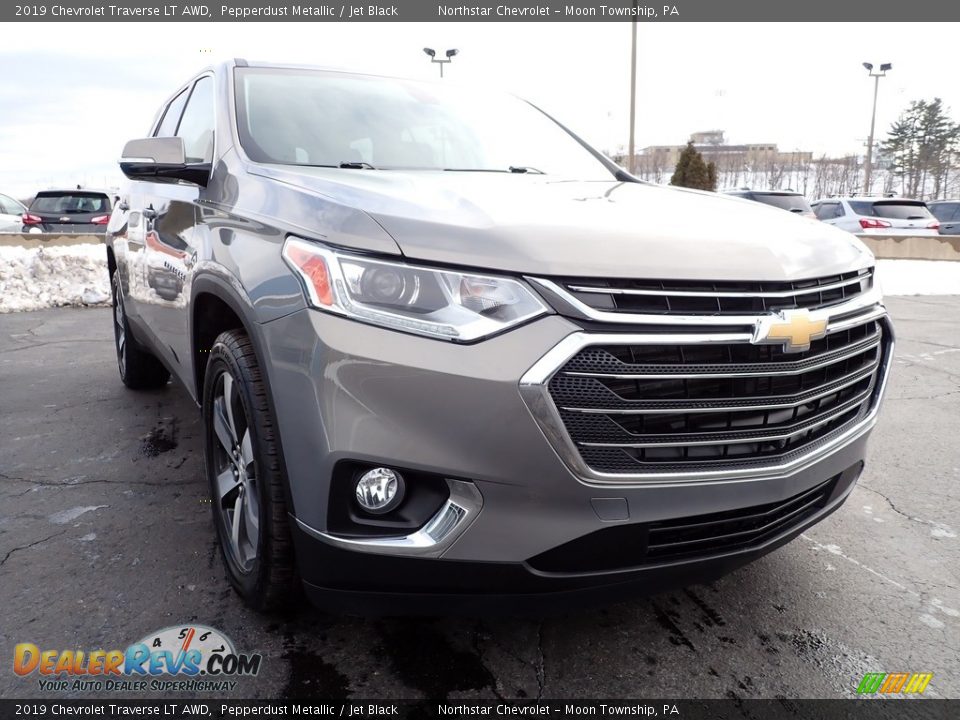 2019 Chevrolet Traverse LT AWD Pepperdust Metallic / Jet Black Photo #12