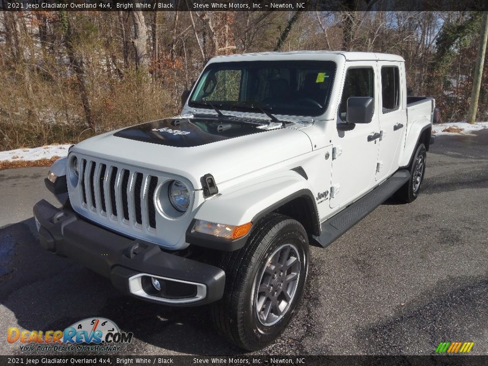 2021 Jeep Gladiator Overland 4x4 Bright White / Black Photo #3