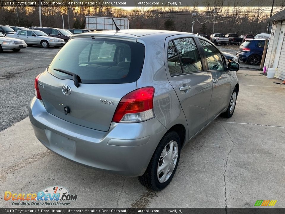 2010 Toyota Yaris 5 Door Liftback Meteorite Metallic / Dark Charcoal Photo #8