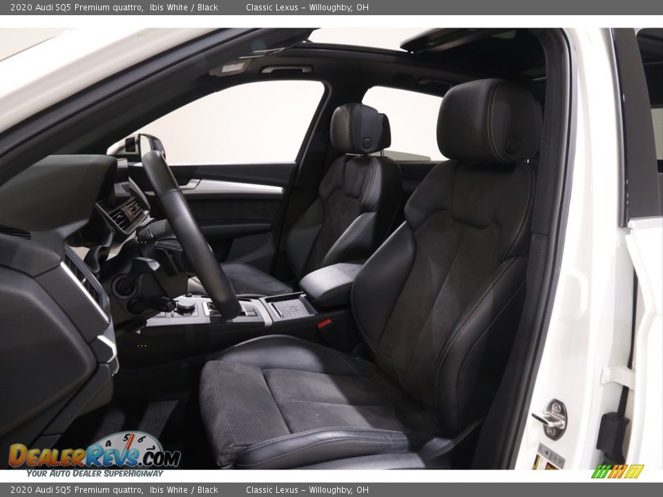 Front Seat of 2020 Audi SQ5 Premium quattro Photo #5