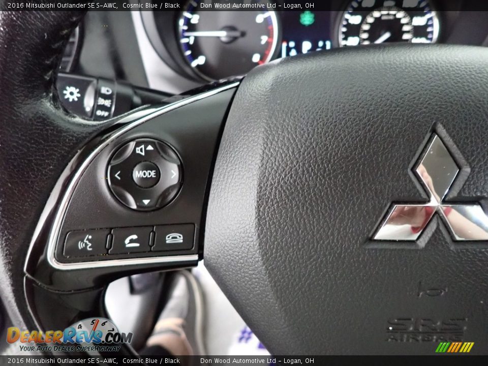 2016 Mitsubishi Outlander SE S-AWC Steering Wheel Photo #18