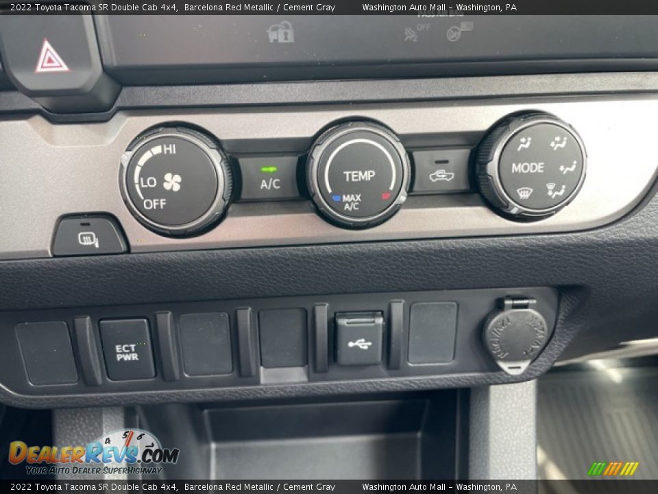 Controls of 2022 Toyota Tacoma SR Double Cab 4x4 Photo #11
