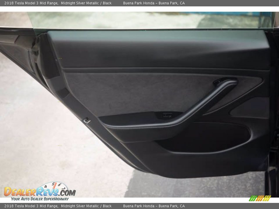 Door Panel of 2018 Tesla Model 3 Mid Range Photo #30