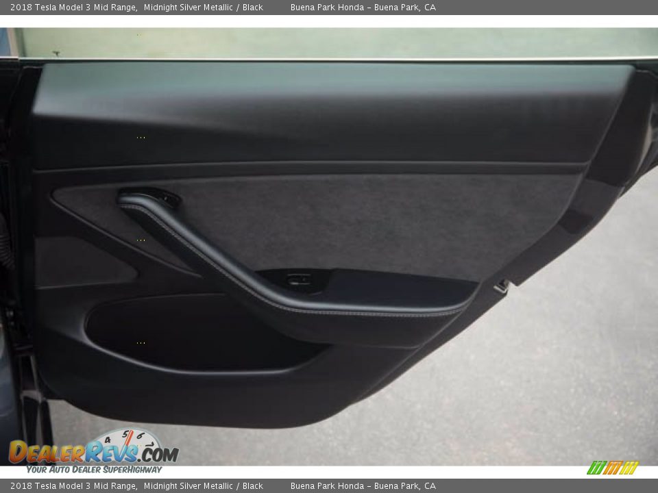 Door Panel of 2018 Tesla Model 3 Mid Range Photo #31