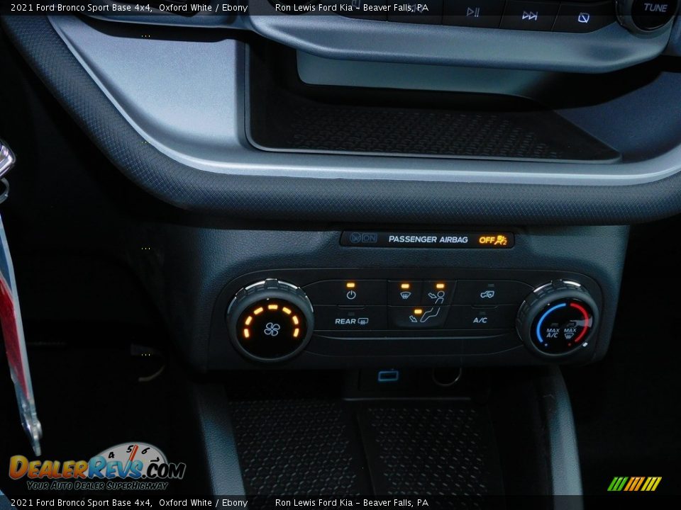 2021 Ford Bronco Sport Base 4x4 Oxford White / Ebony Photo #17