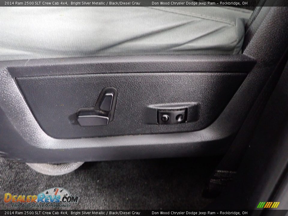 2014 Ram 2500 SLT Crew Cab 4x4 Bright Silver Metallic / Black/Diesel Gray Photo #18