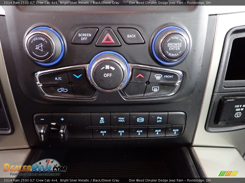 2014 Ram 2500 SLT Crew Cab 4x4 Bright Silver Metallic / Black/Diesel Gray Photo #24