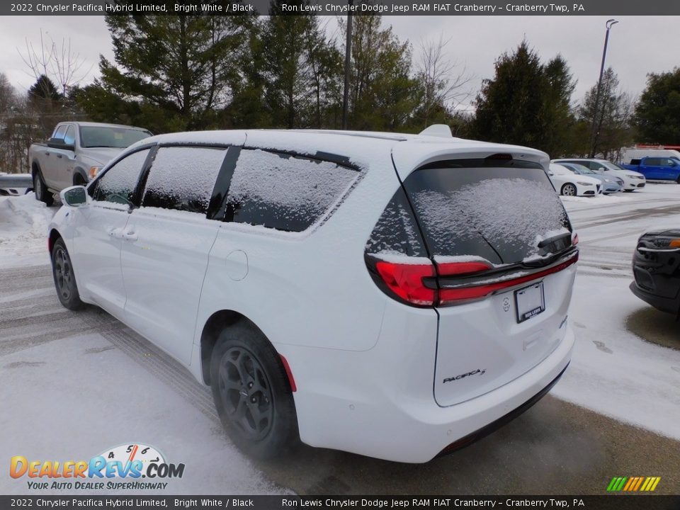 2022 Chrysler Pacifica Hybrid Limited Bright White / Black Photo #8