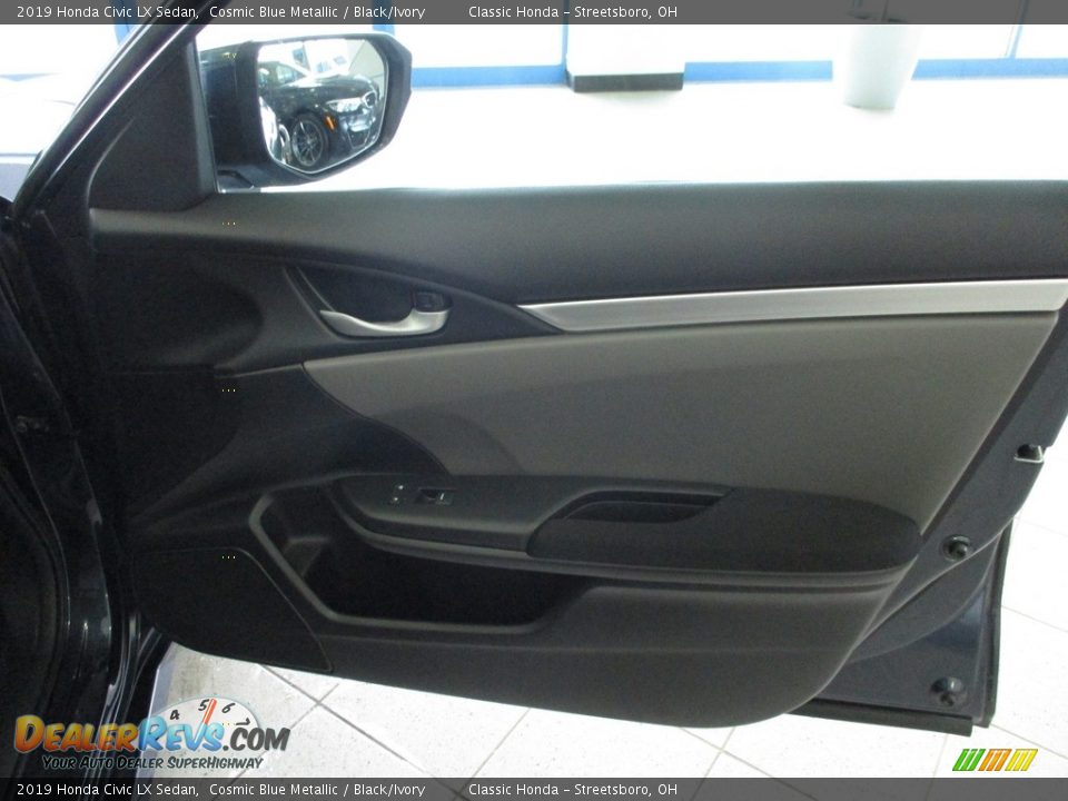 2019 Honda Civic LX Sedan Cosmic Blue Metallic / Black/Ivory Photo #14