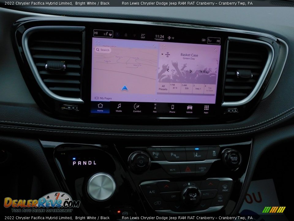 Navigation of 2022 Chrysler Pacifica Hybrid Limited Photo #18