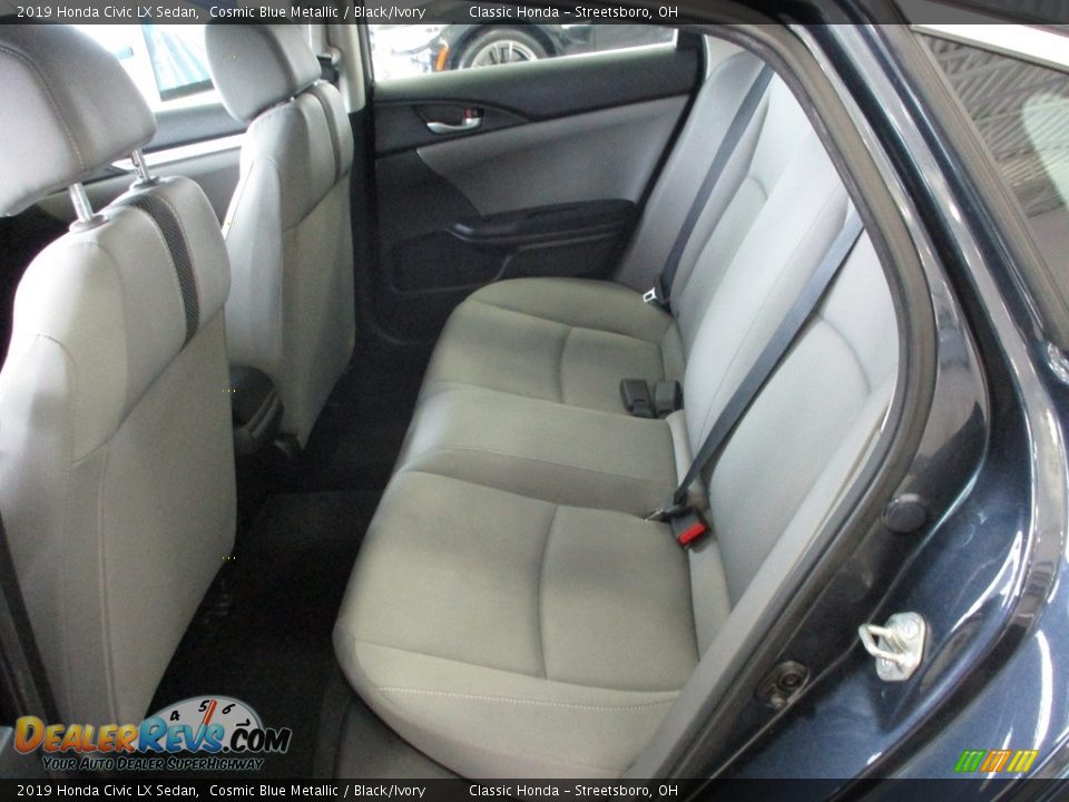 2019 Honda Civic LX Sedan Cosmic Blue Metallic / Black/Ivory Photo #24