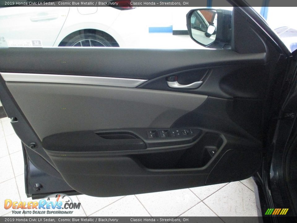 2019 Honda Civic LX Sedan Cosmic Blue Metallic / Black/Ivory Photo #25