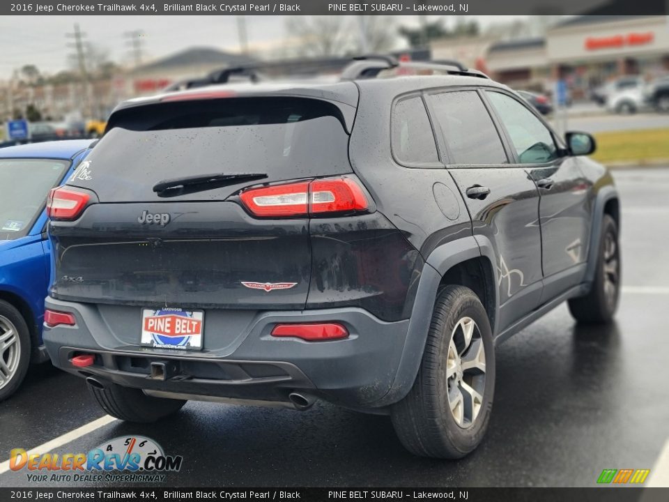 2016 Jeep Cherokee Trailhawk 4x4 Brilliant Black Crystal Pearl / Black Photo #4