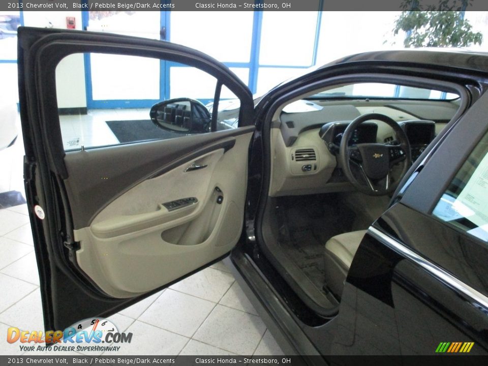 2013 Chevrolet Volt Black / Pebble Beige/Dark Accents Photo #27