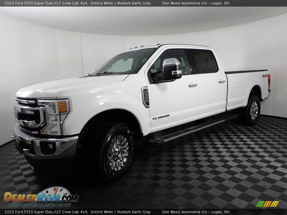 2020 Ford F350 Super Duty XLT Crew Cab 4x4 Oxford White / Medium Earth Gray Photo #8