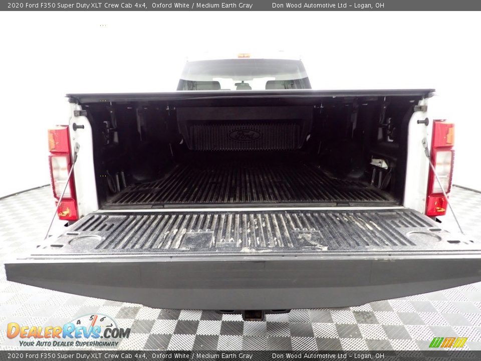 2020 Ford F350 Super Duty XLT Crew Cab 4x4 Oxford White / Medium Earth Gray Photo #12