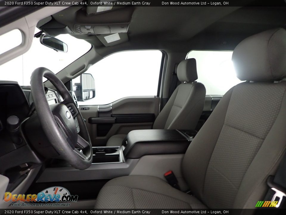2020 Ford F350 Super Duty XLT Crew Cab 4x4 Oxford White / Medium Earth Gray Photo #17