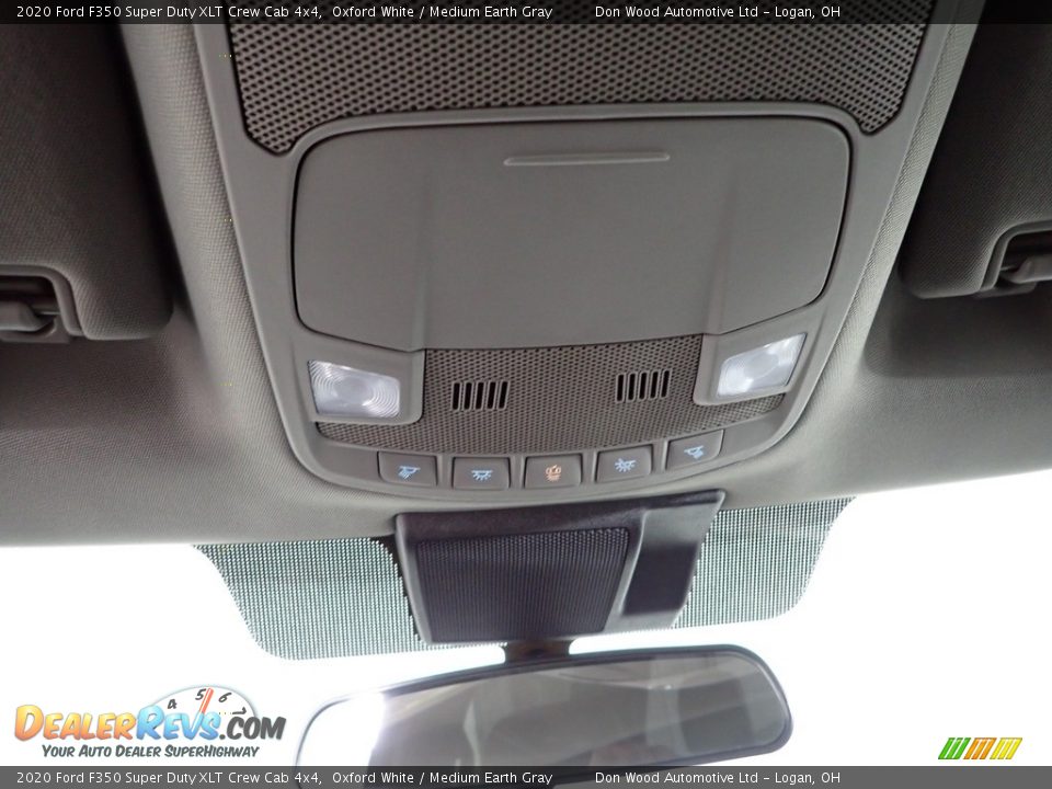 2020 Ford F350 Super Duty XLT Crew Cab 4x4 Oxford White / Medium Earth Gray Photo #25