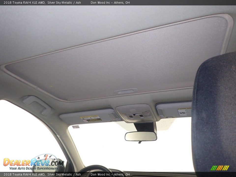 2018 Toyota RAV4 XLE AWD Silver Sky Metallic / Ash Photo #2