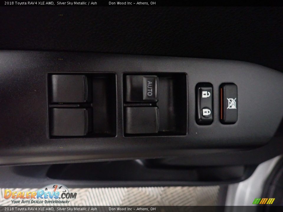 2018 Toyota RAV4 XLE AWD Silver Sky Metallic / Ash Photo #23