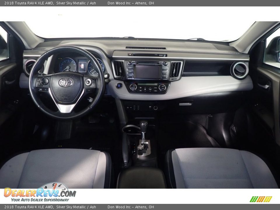 2018 Toyota RAV4 XLE AWD Silver Sky Metallic / Ash Photo #26