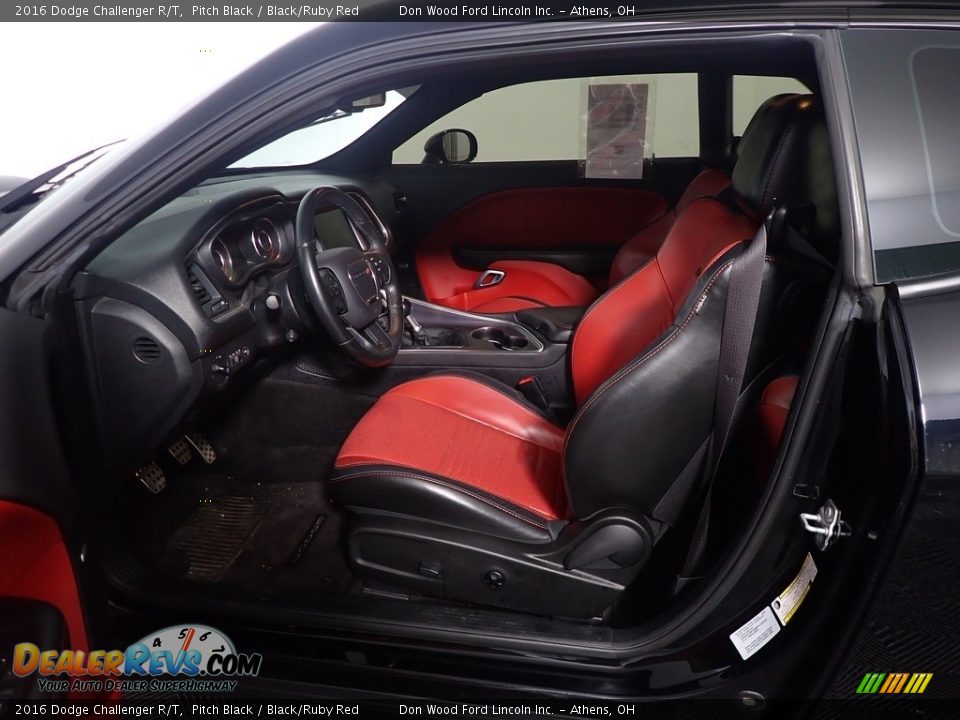 2016 Dodge Challenger R/T Pitch Black / Black/Ruby Red Photo #24