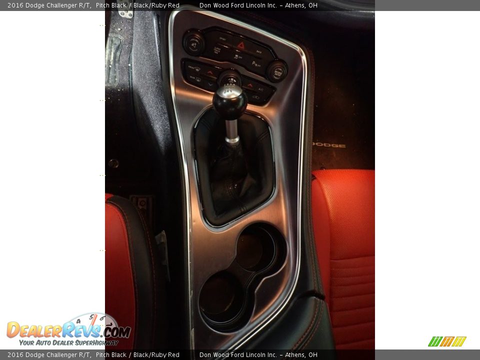 2016 Dodge Challenger R/T Pitch Black / Black/Ruby Red Photo #31