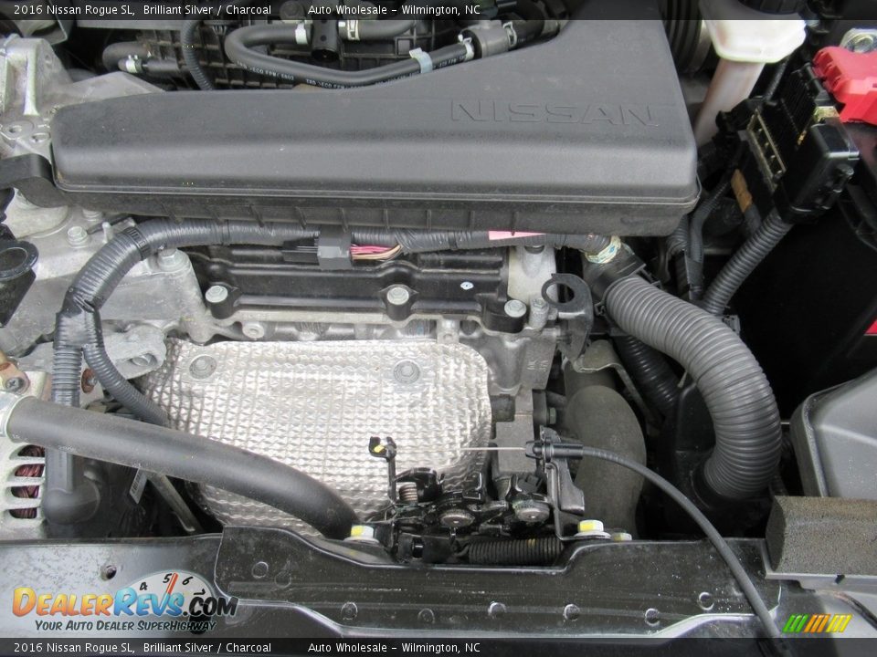 2016 Nissan Rogue SL Brilliant Silver / Charcoal Photo #15