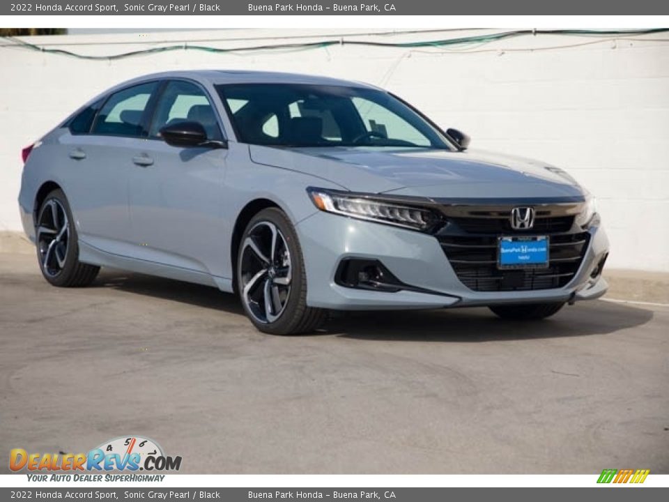 Front 3/4 View of 2022 Honda Accord Sport Photo #1