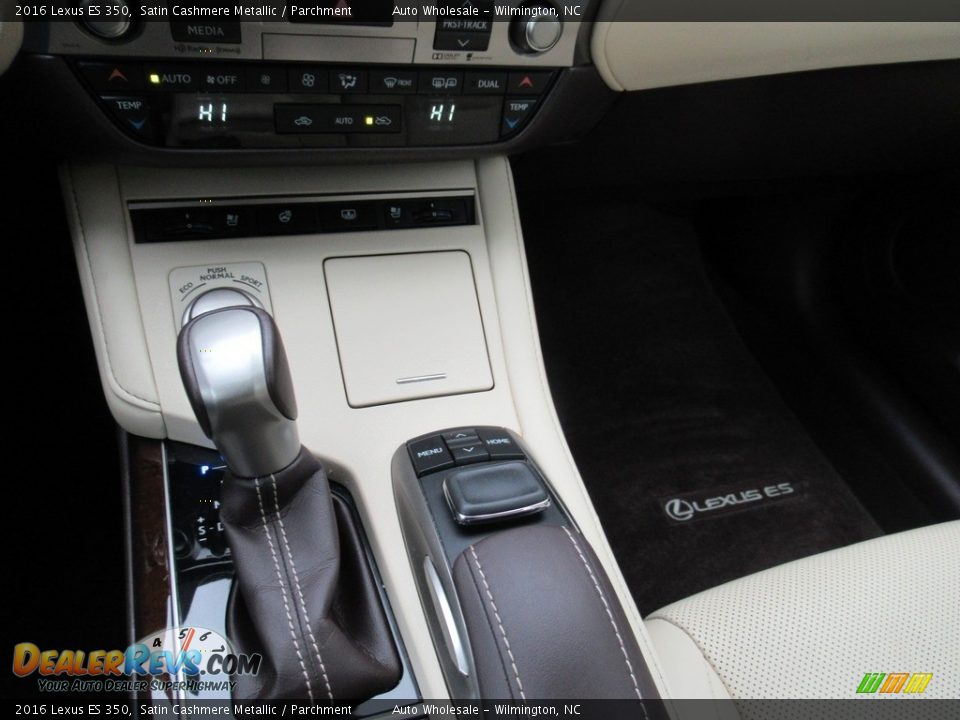 2016 Lexus ES 350 Shifter Photo #19