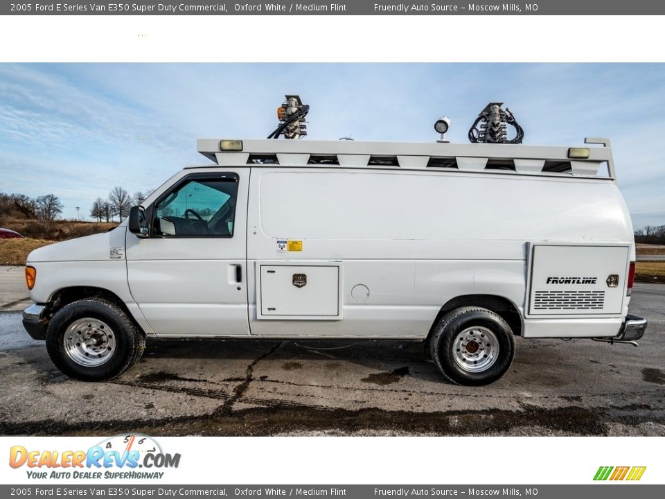 2005 Ford E Series Van E350 Super Duty Commercial Oxford White / Medium Flint Photo #10