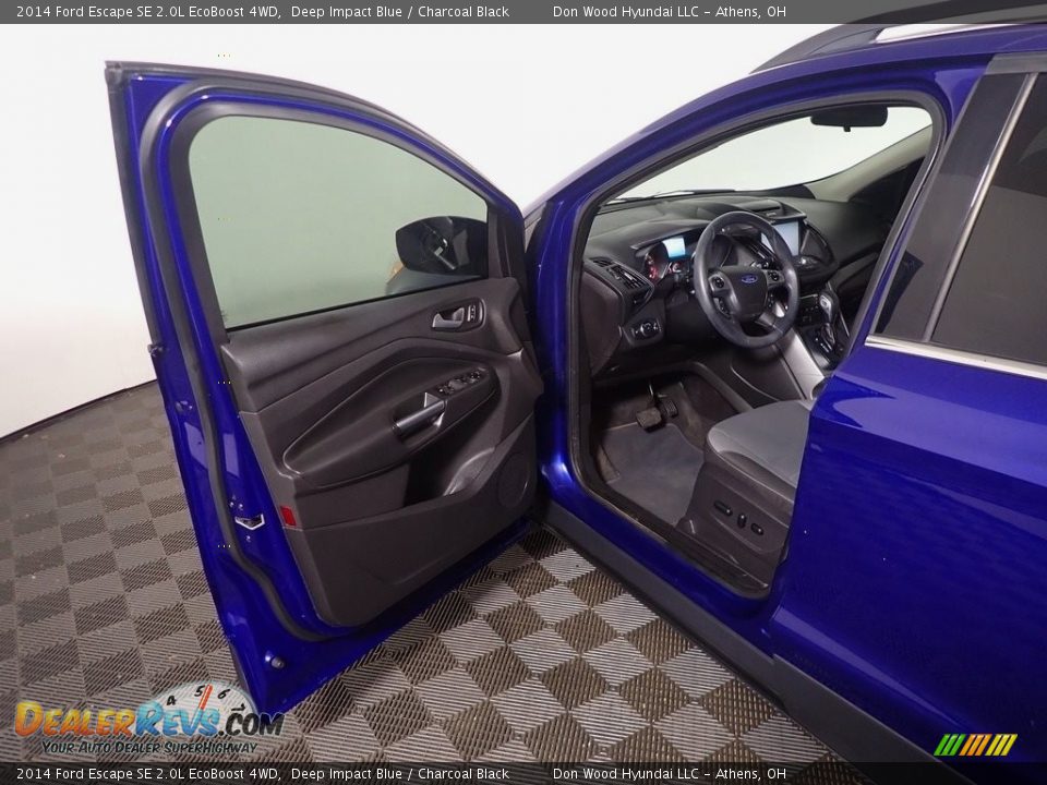 2014 Ford Escape SE 2.0L EcoBoost 4WD Deep Impact Blue / Charcoal Black Photo #22