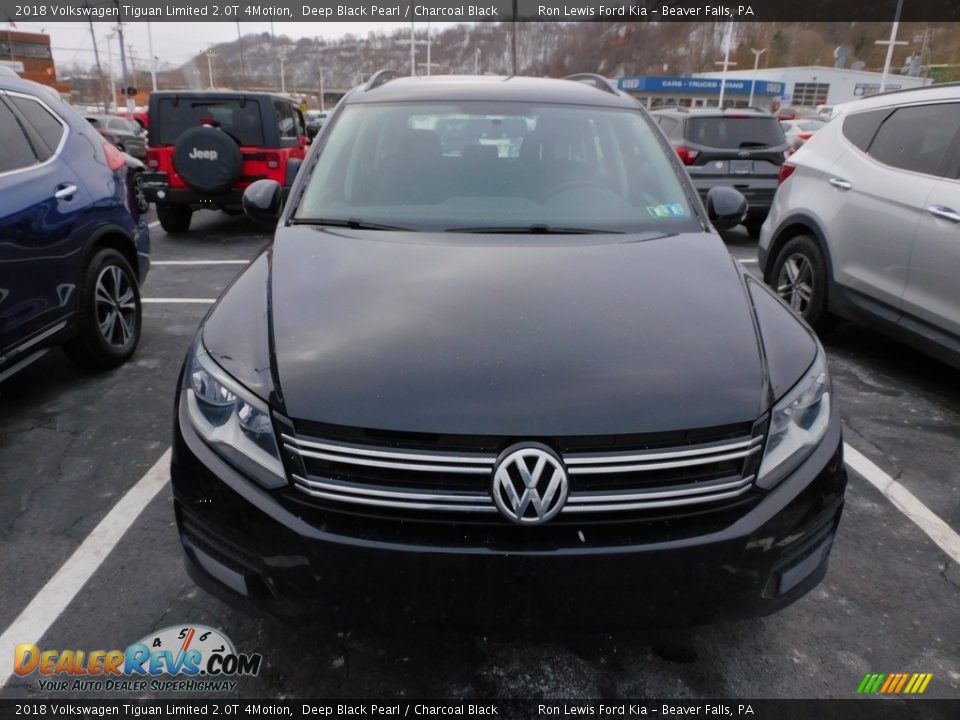 2018 Volkswagen Tiguan Limited 2.0T 4Motion Deep Black Pearl / Charcoal Black Photo #5