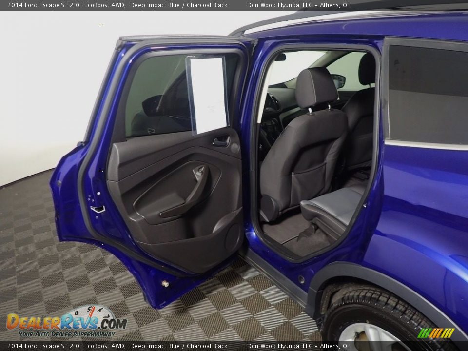 2014 Ford Escape SE 2.0L EcoBoost 4WD Deep Impact Blue / Charcoal Black Photo #36