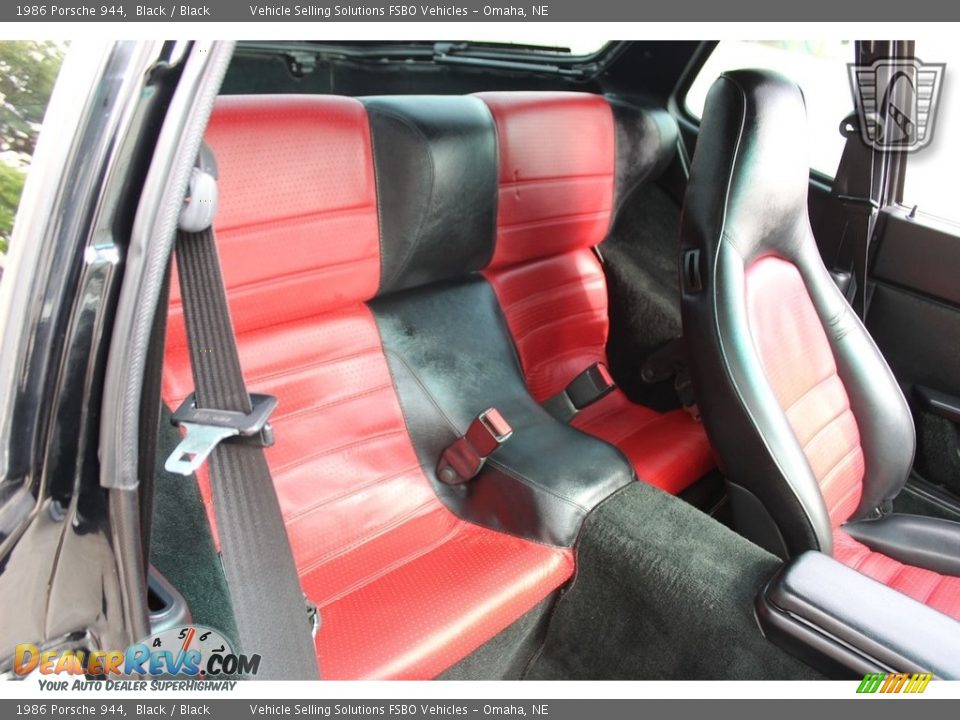 1986 Porsche 944 Black / Black Photo #21