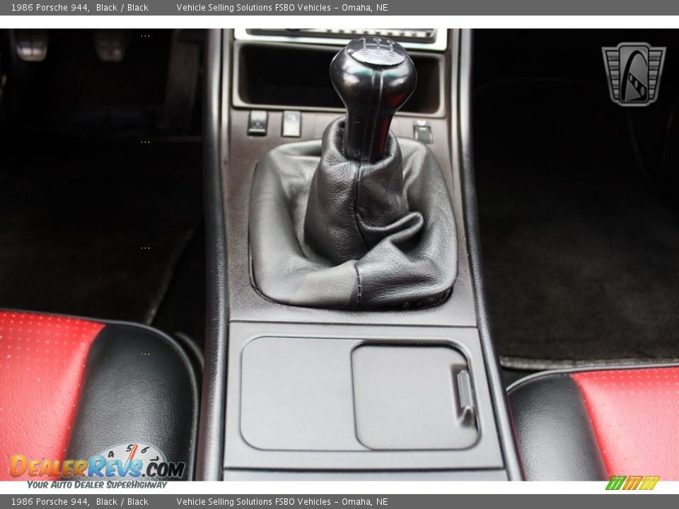 1986 Porsche 944 Black / Black Photo #22