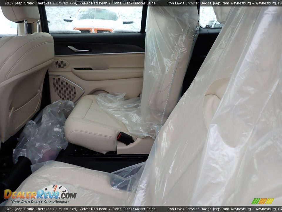 2022 Jeep Grand Cherokee L Limited 4x4 Velvet Red Pearl / Global Black/Wicker Beige Photo #12