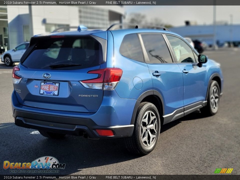 2019 Subaru Forester 2.5i Premium Horizon Blue Pearl / Gray Photo #21