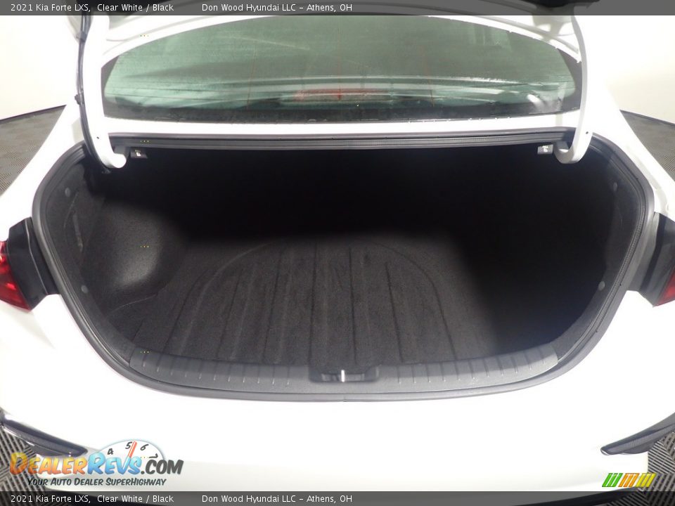2021 Kia Forte LXS Trunk Photo #15