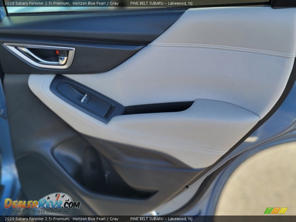2019 Subaru Forester 2.5i Premium Horizon Blue Pearl / Gray Photo #27