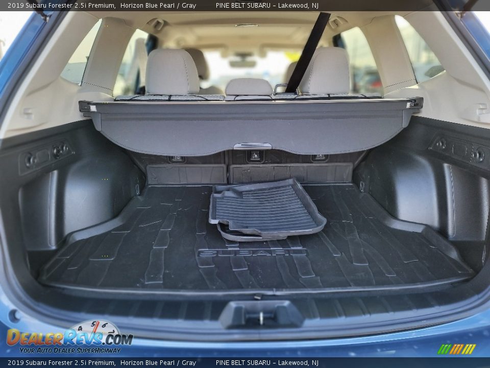 2019 Subaru Forester 2.5i Premium Horizon Blue Pearl / Gray Photo #30