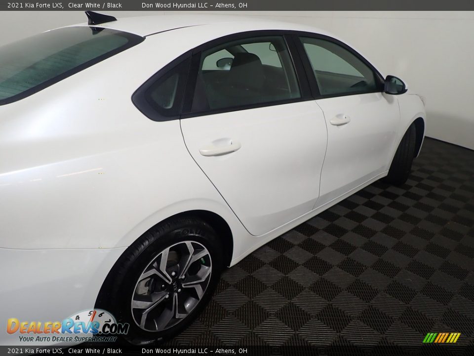 2021 Kia Forte LXS Clear White / Black Photo #19