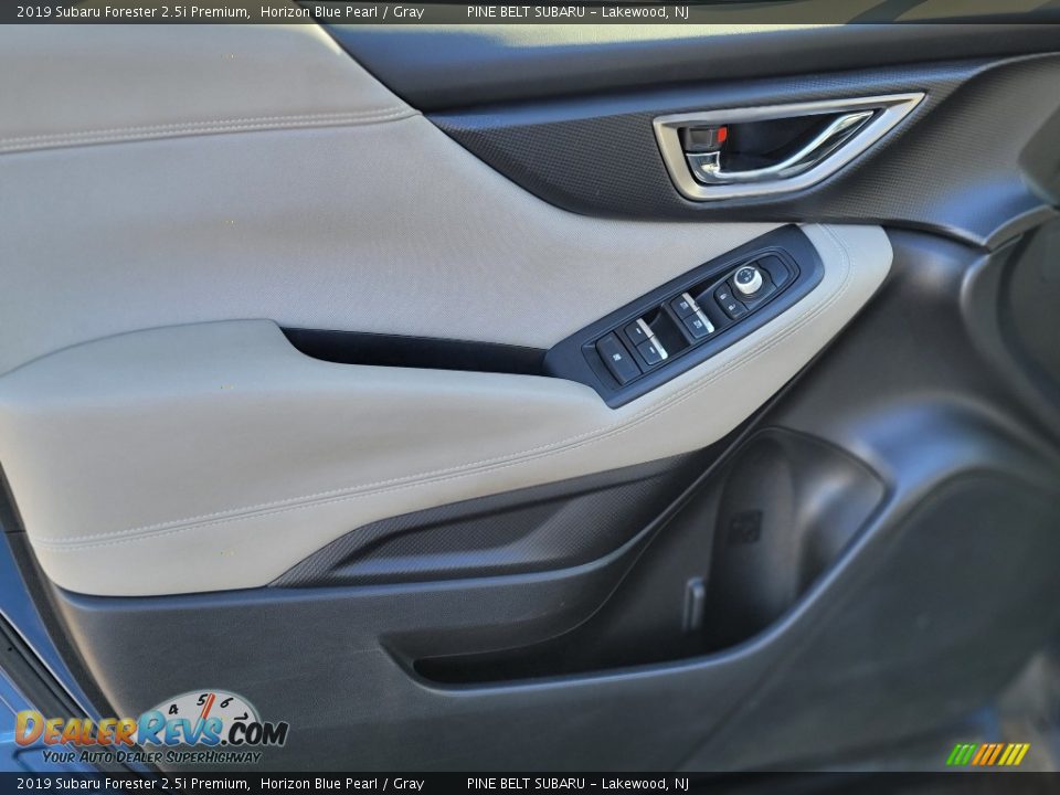 2019 Subaru Forester 2.5i Premium Horizon Blue Pearl / Gray Photo #33