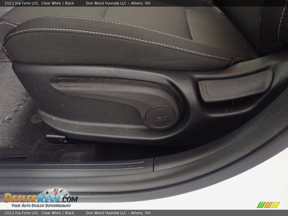 2021 Kia Forte LXS Clear White / Black Photo #26