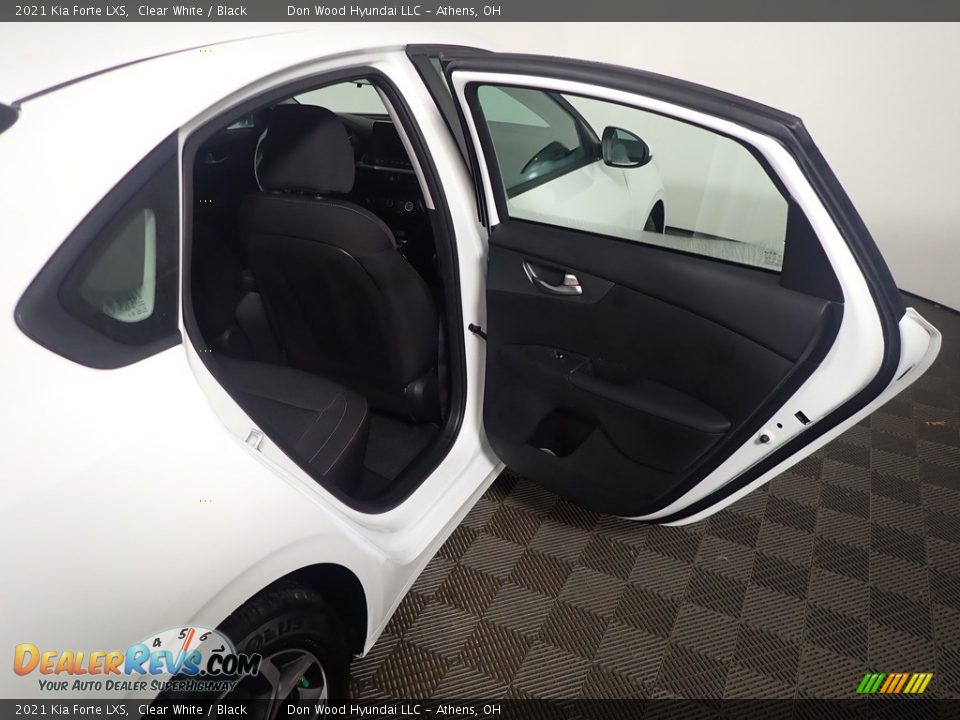 2021 Kia Forte LXS Clear White / Black Photo #36