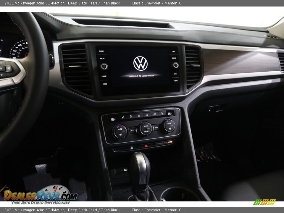 2021 Volkswagen Atlas SE 4Motion Deep Black Pearl / Titan Black Photo #9