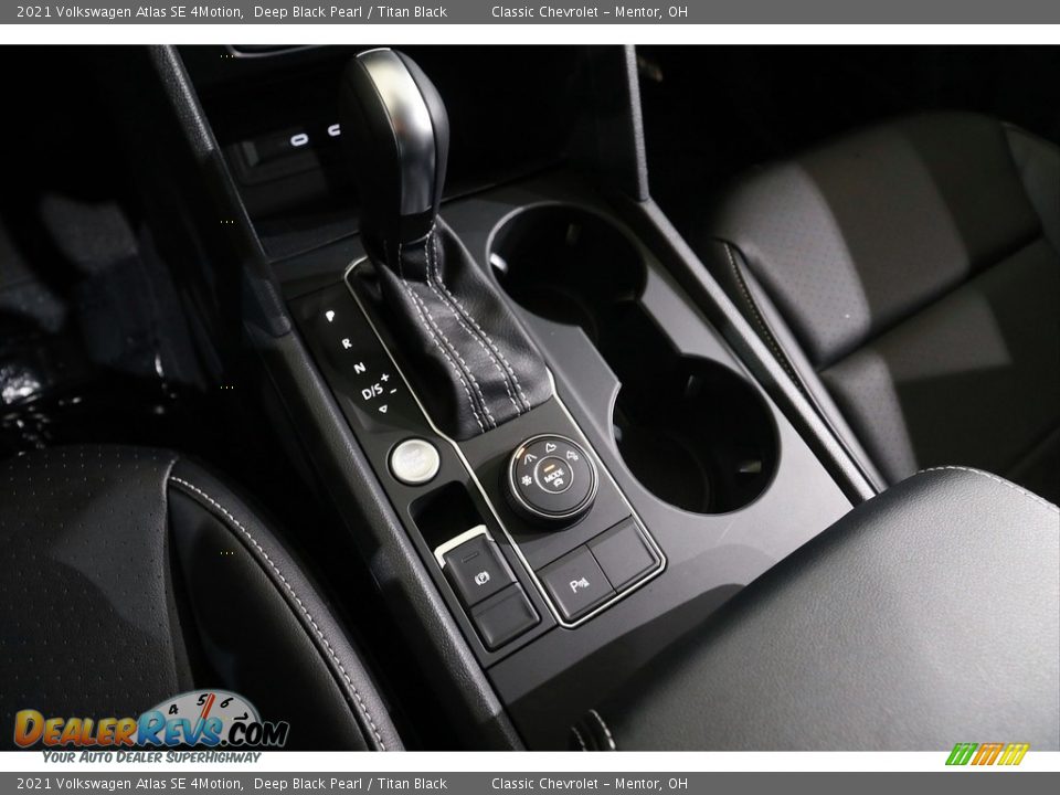 2021 Volkswagen Atlas SE 4Motion Deep Black Pearl / Titan Black Photo #12